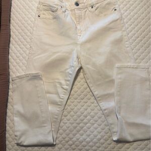 Good American Cream Skinny Jeans